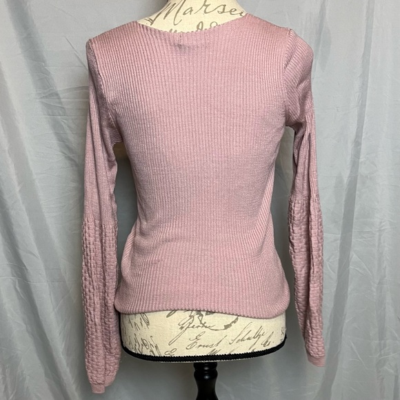 Sweet Lightweight Pink Top From Brazil - Picture 3 of 5